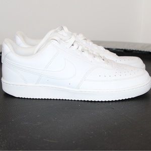 Men’s Nike Court Vision Low 9.5